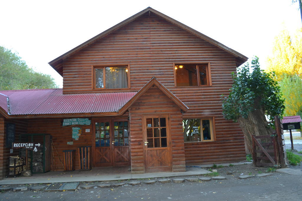 Camping Y Hostal El Ovejero El Calafate Chambre photo