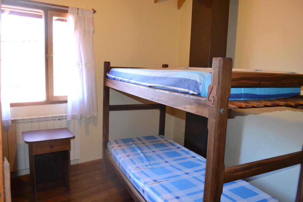 Camping Y Hostal El Ovejero El Calafate Chambre photo